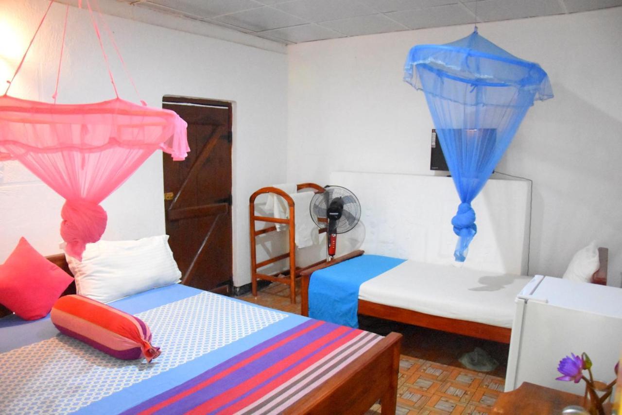 S P City Resort Anuradhapura Exterior foto