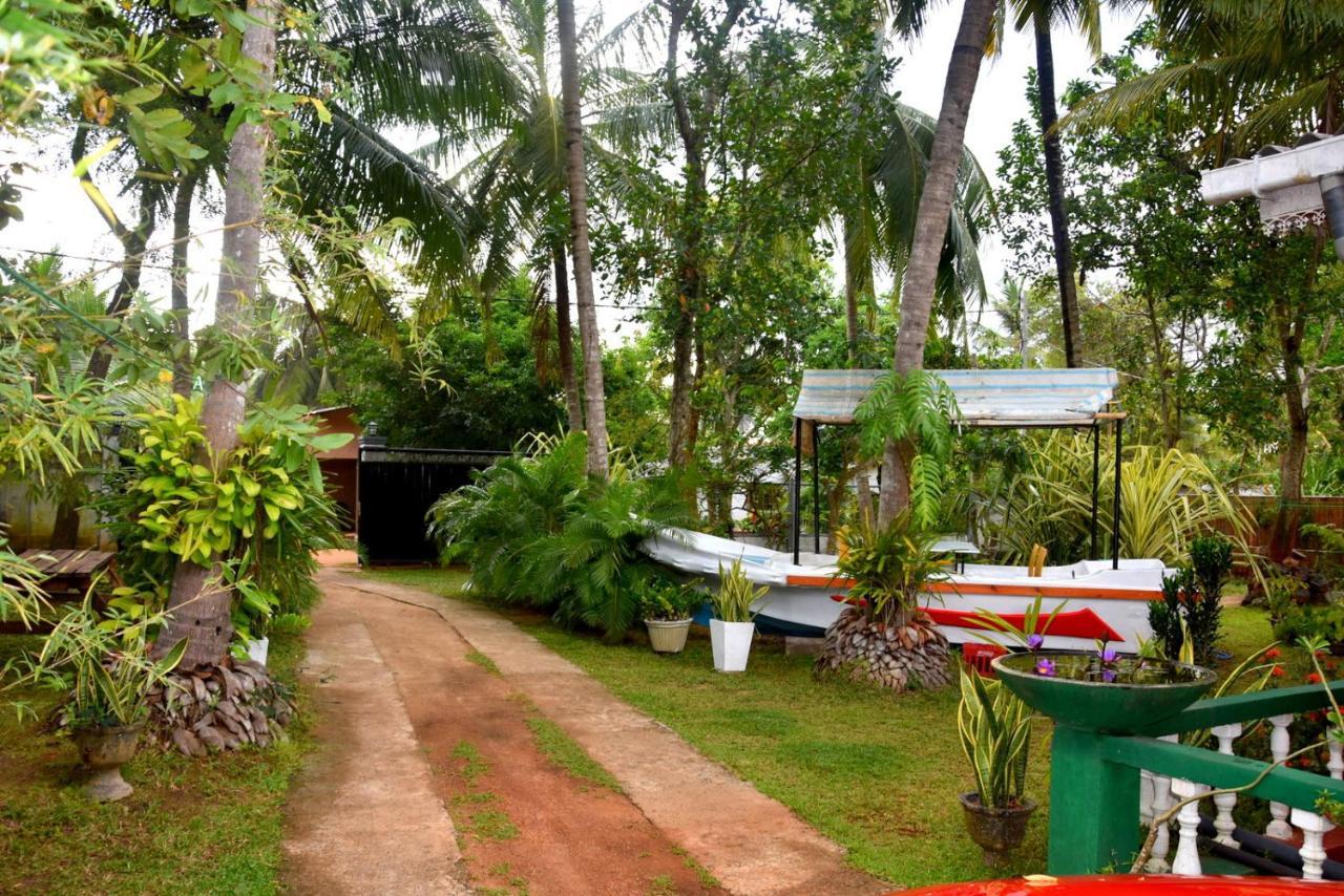 S P City Resort Anuradhapura Exterior foto