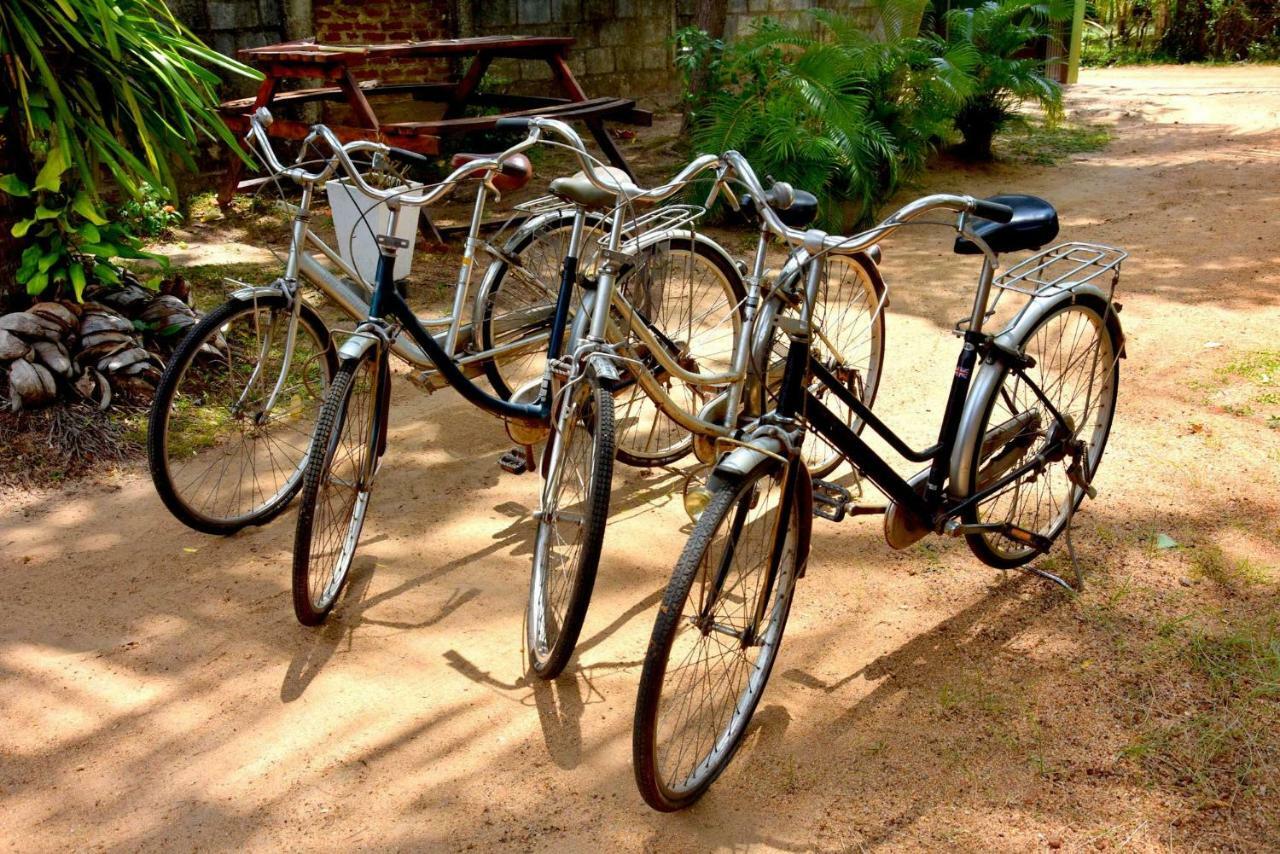 S P City Resort Anuradhapura Exterior foto